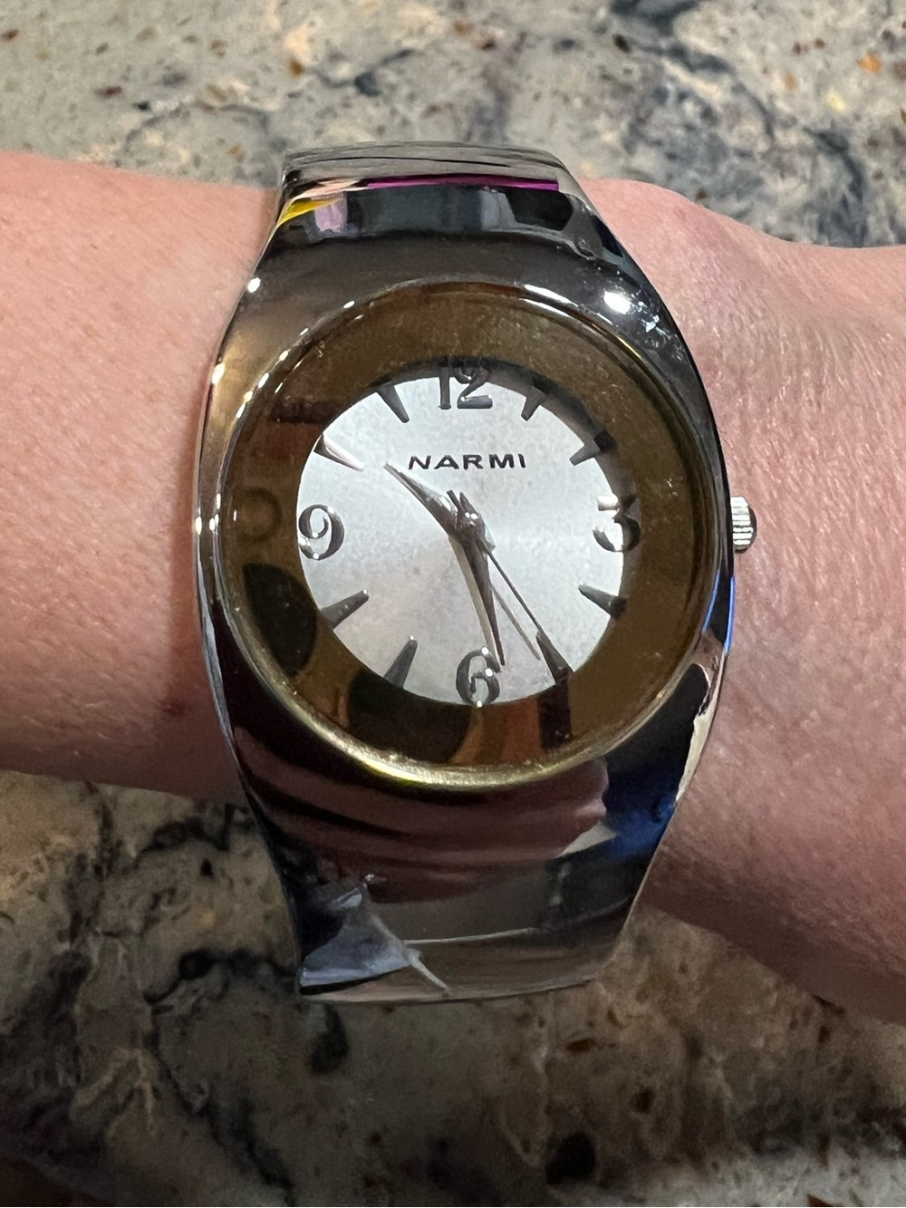 Vintage Y2K Silver and Gold Women's Stainless Watch